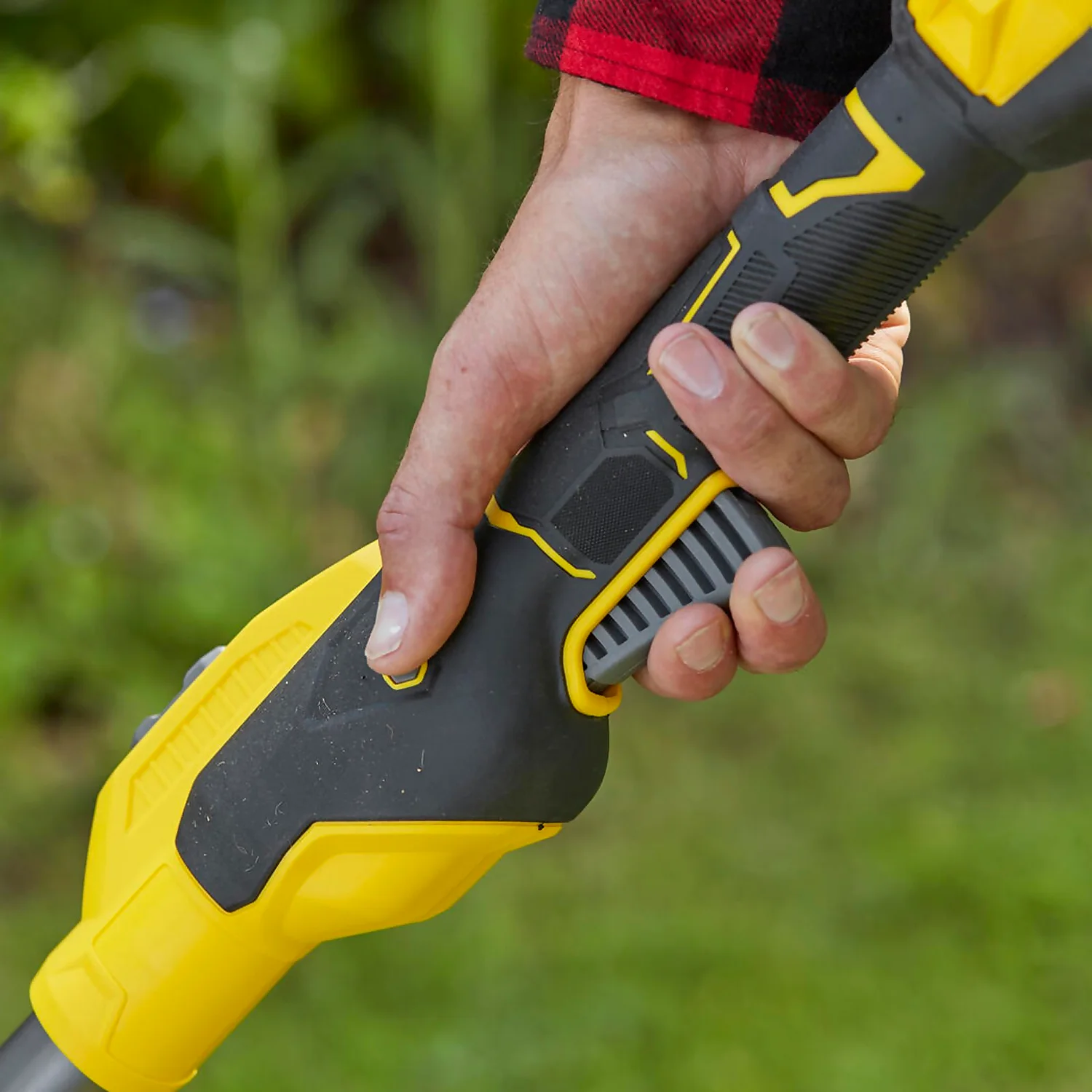 STANLEY FATMAX V20 18V Cordless 33Cm String Trimmer With Brushless Motor (Sfmcstb933M-Gb) 9 STANLEY FATMAX V20 18V Cordless 33Cm String Trimmer With Brushless Motor (Sfmcstb933M-Gb) - Image 7