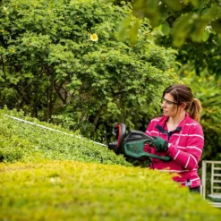 Bosch 500W Advanced HedgeCut 65 Hedge Trimmer 21 Bosch 500W Advanced HedgeCut 65 Hedge Trimmer -Garden Outdoor Equipment Store 12885388 9184961768936745