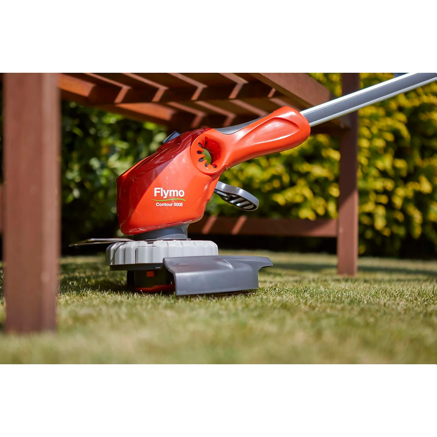 Flymo Contour Electric Grass Trimmer - 25cm 7 Flymo Contour Electric Grass Trimmer - 25cm - Image 5