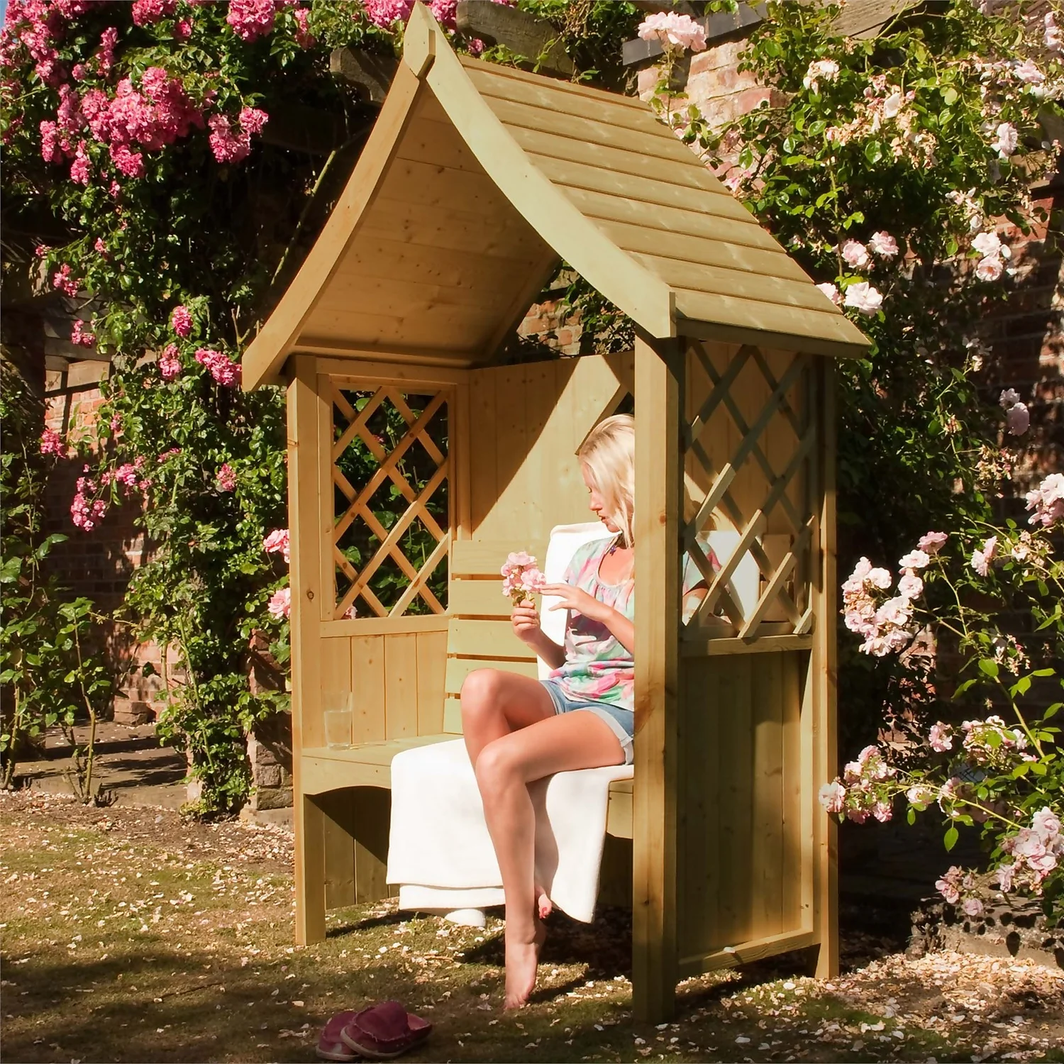 Shire Rose Arbour - 4x2ft 5 Shire Rose Arbour - 4x2ft - Image 3