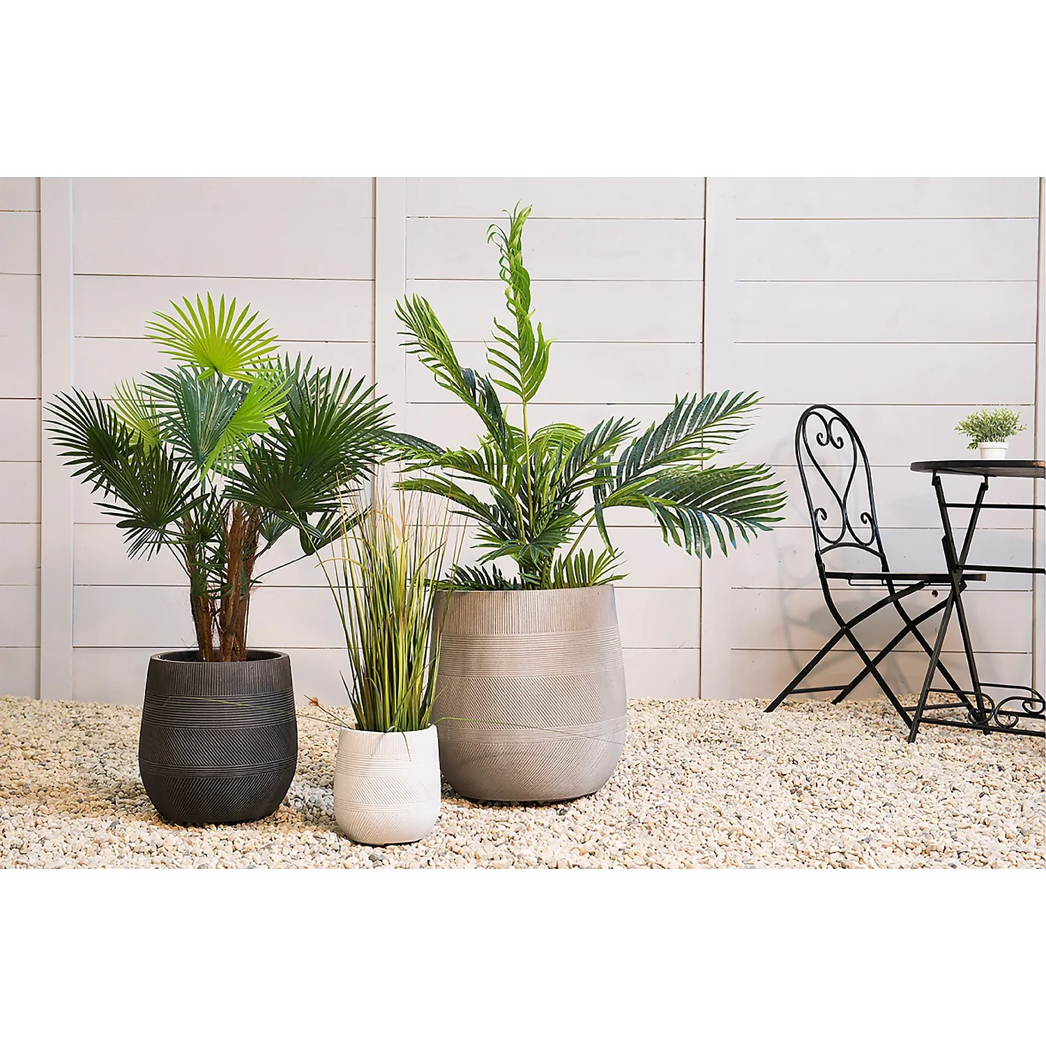 Liam Round Stripe Planter - Large 4 Liam Round Stripe Planter - Large - Image 2
