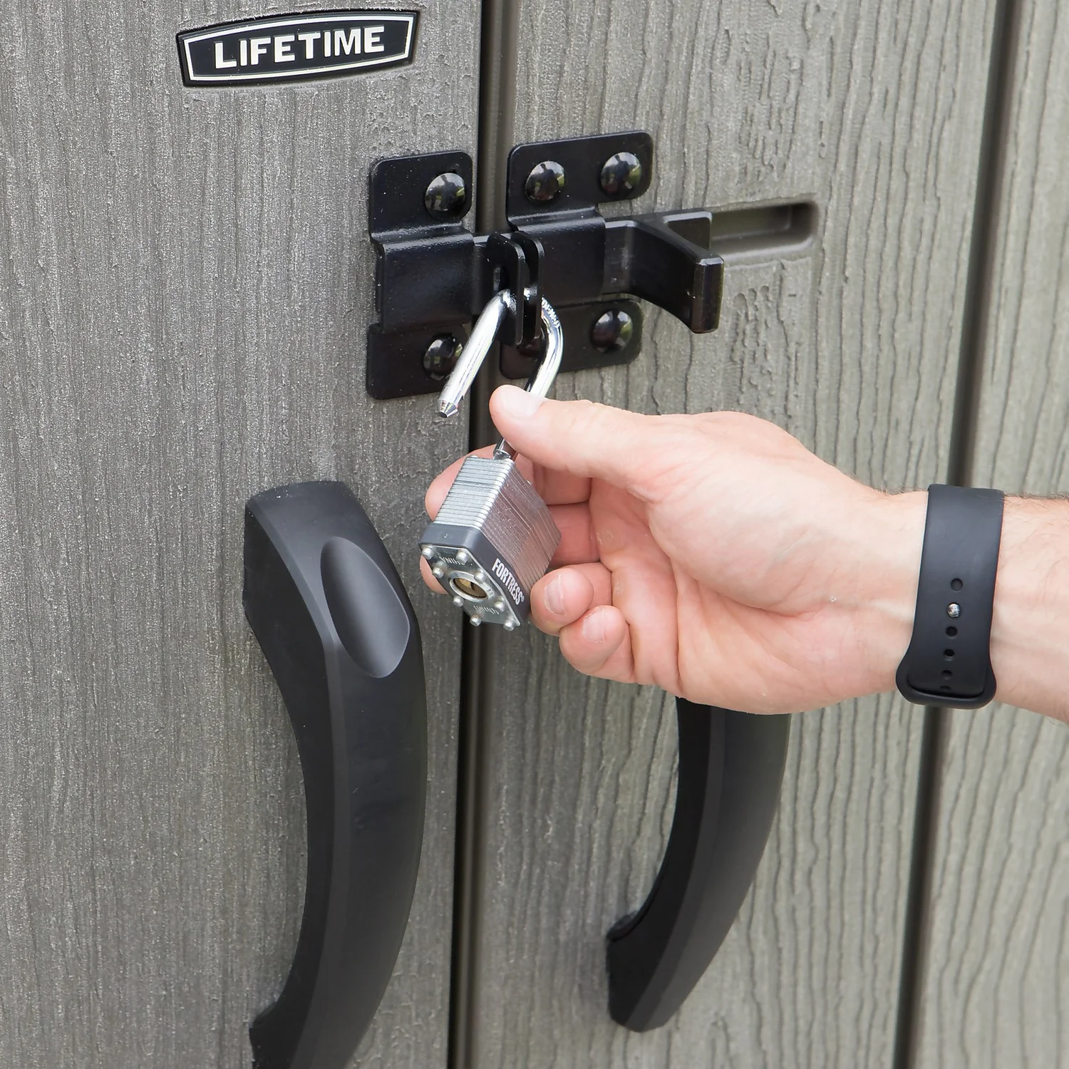 LIFETIME 1500L Vertical Storage Shed - Rough-Cut Brown 10 LIFETIME 1500L Vertical Storage Shed - Rough-Cut Brown - Image 8